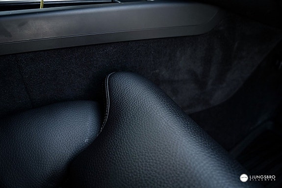 Volvo V60 14 of 15