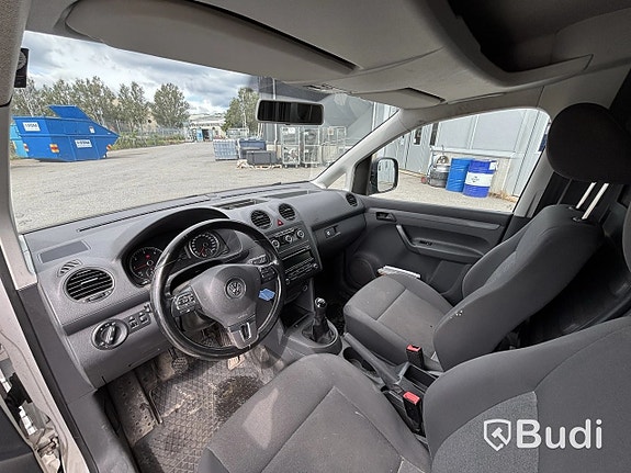 Volkswagen Caddy Maxi 9 of 27