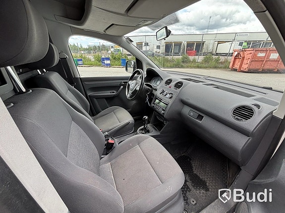 Volkswagen Caddy Maxi 14 of 27