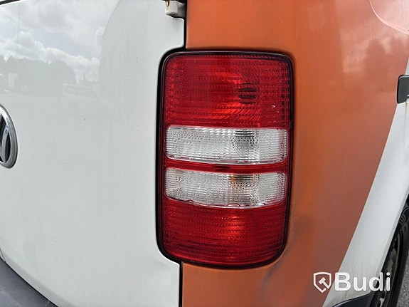 Volkswagen Caddy Maxi 23 of 27