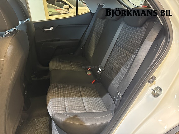 Kia Stonic 9 of 15