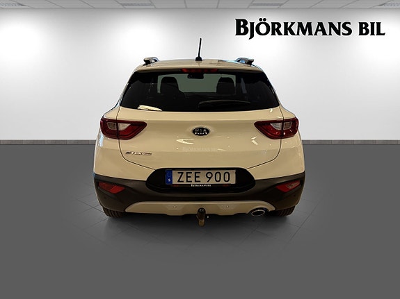 Kia Stonic 5 of 15