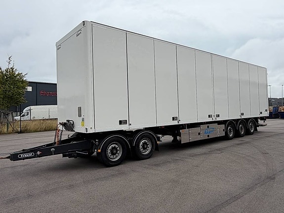 Tyllis och Ekeri Tyllis dolly  och Ekeri skåptrailer