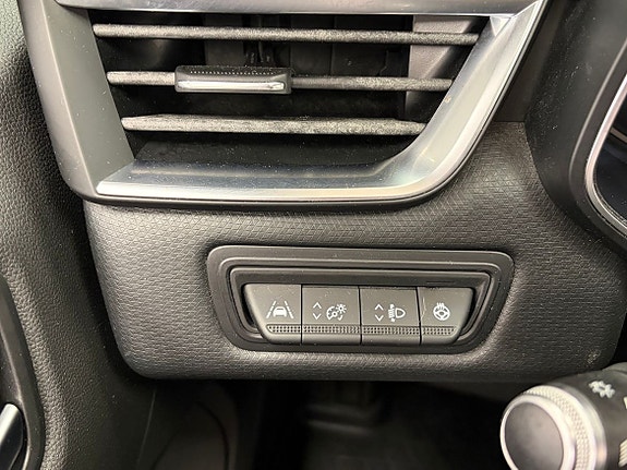 Renault Clio 20 of 20