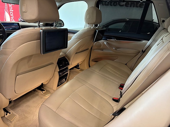 BMW X5 12 of 14