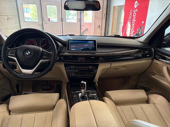 BMW X5 13 of 14