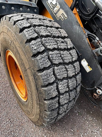 CASE 721 F XT 18 of 24