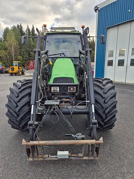 Deutz-Fahr Agrotron 105 4WD 3 of 12
