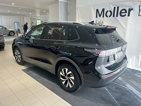 Volkswagen Tiguan 6 of 20