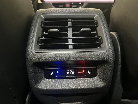 Volkswagen Tiguan 13 of 20