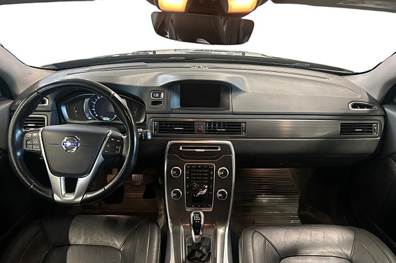 Volvo V70 12 of 28