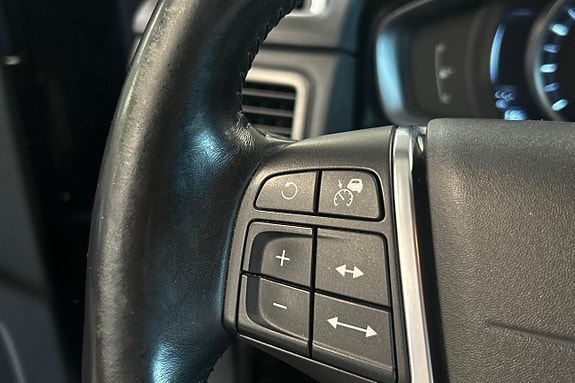 Volvo V70 22 of 28