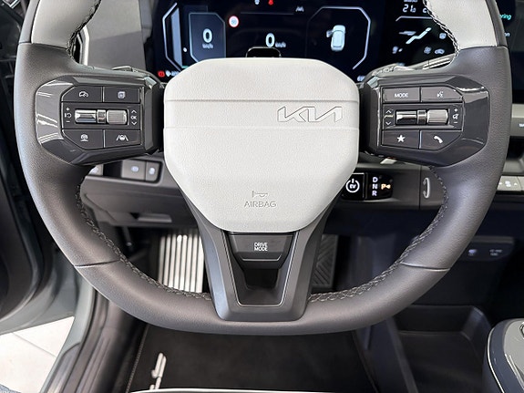 Kia EV5 12 of 24