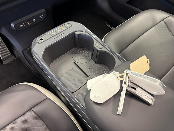 Kia EV5 17 of 24