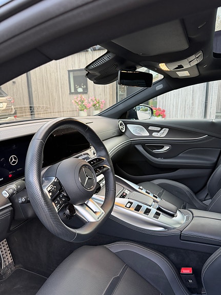 Mercedes-Benz AMG GT 43 8 of 13