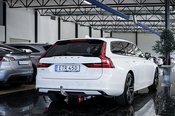 Volvo V90 6 of 29