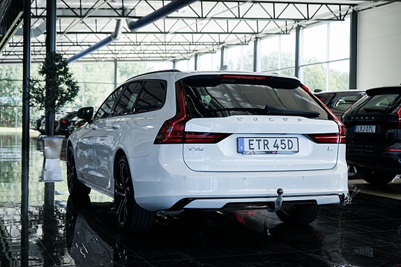 Volvo V90 7 of 29