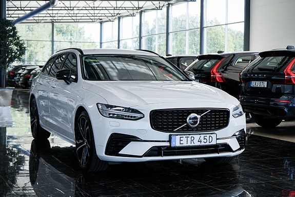 Volvo V90 3 of 29