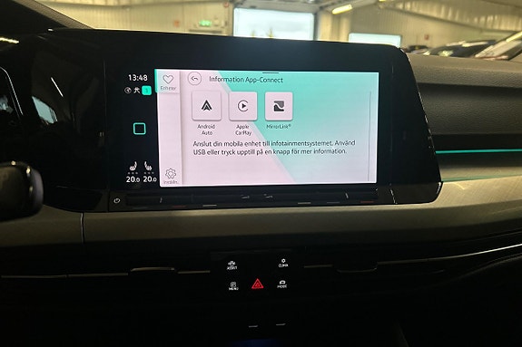 Volkswagen Golf Alltrack 19 of 25
