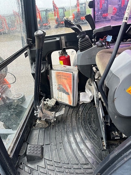 Kubota KX 101-3 A 2 8 of 8