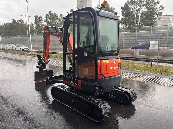 Kubota U 27-4 3 of 16