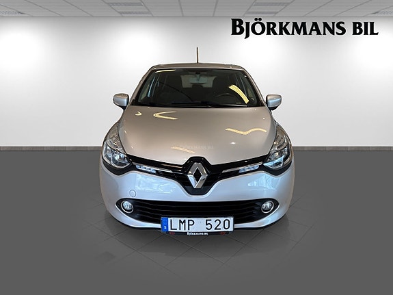 Renault Clio 2 of 14