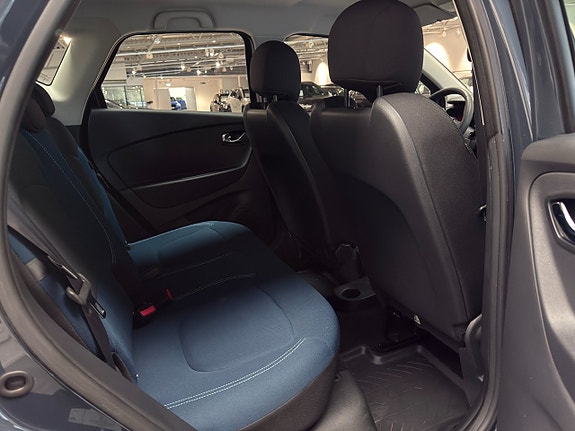 Renault Captur 15 of 18