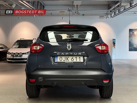 Renault Captur 6 of 18