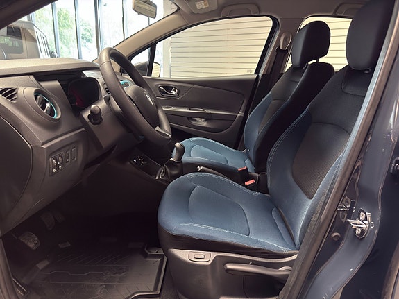 Renault Captur 12 of 18
