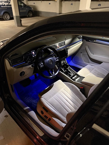 Skoda Superb 19 of 25