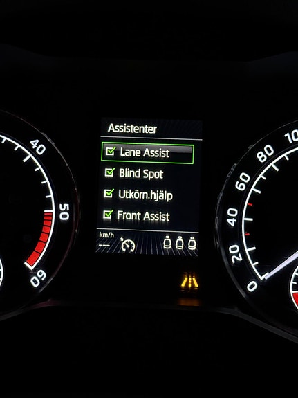 Skoda Superb 24 of 25