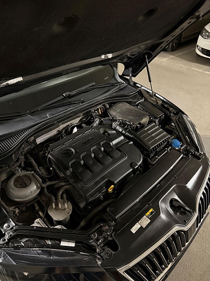 Skoda Superb 15 of 25