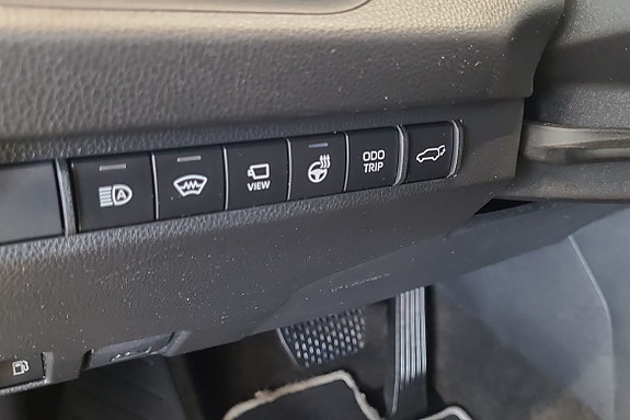 Toyota RAV4 23 of 25