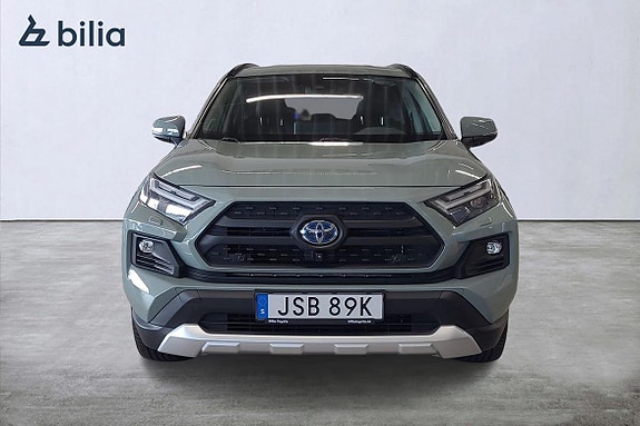 Toyota RAV4 2 of 25