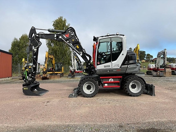 Wacker Neuson EW100 2 of 3