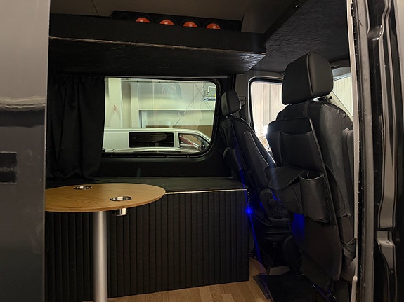 Volkswagen Crafter 30 of 30