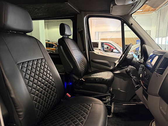Volkswagen Crafter 20 of 30