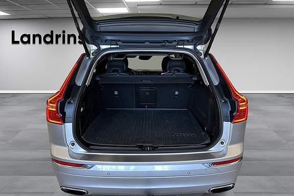 Volvo XC60 14 of 14