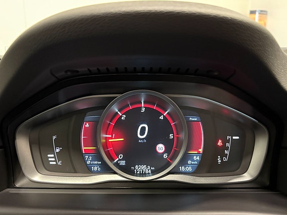 Volvo XC70 11 of 20