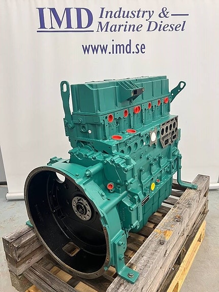 Volvo Penta D8J LONGBLOCK 3 of 3