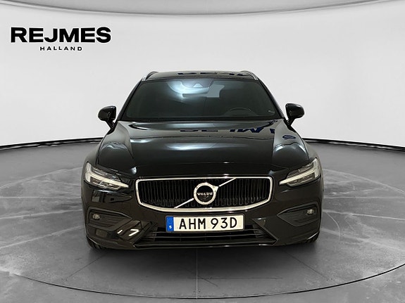 Volvo V60 8 of 13
