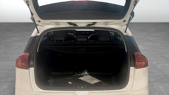 Kia e-Niro 12 of 12