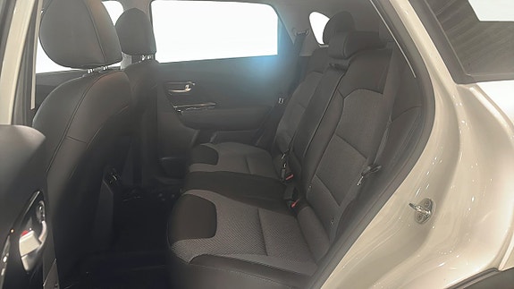 Kia e-Niro 9 of 12