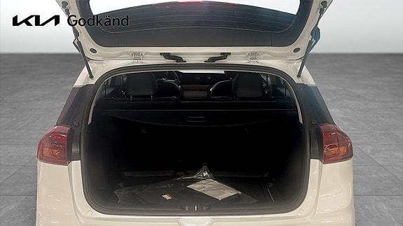 Kia e-Niro 12 of 12