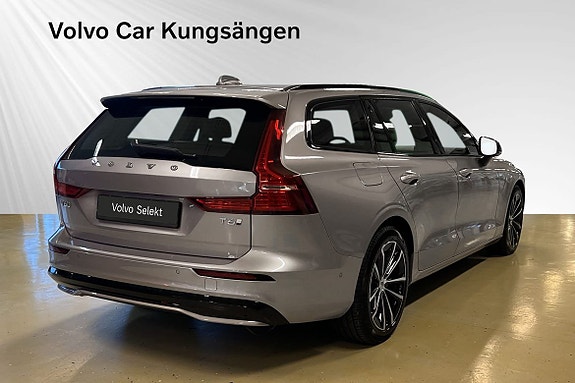 Volvo V60 5 of 24