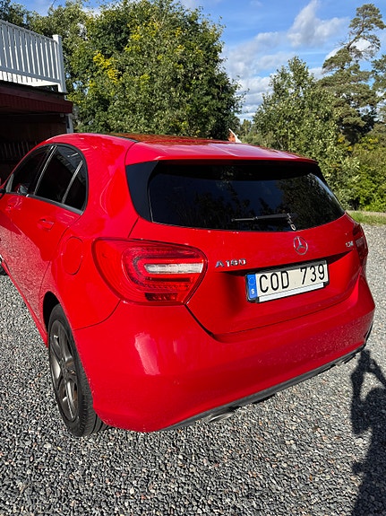 Mercedes-Benz A180 4 of 11