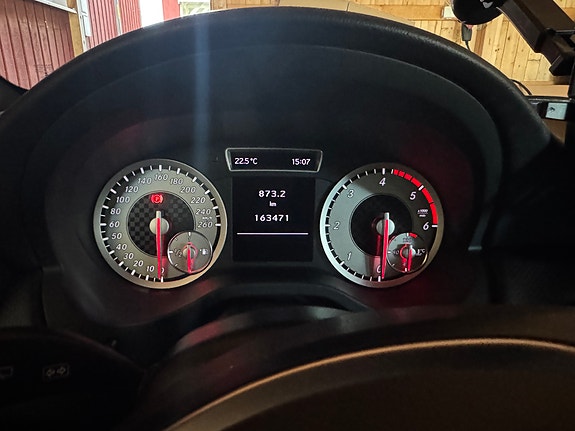 Mercedes-Benz A180 3 of 11