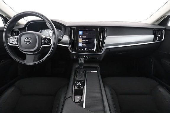Volvo V90 13 of 30