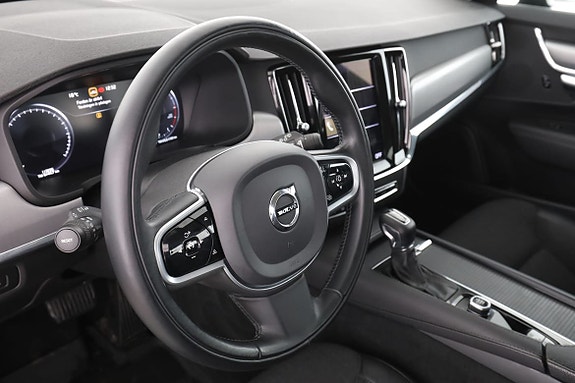 Volvo V90 12 of 30