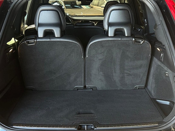 Volvo XC90 22 of 23